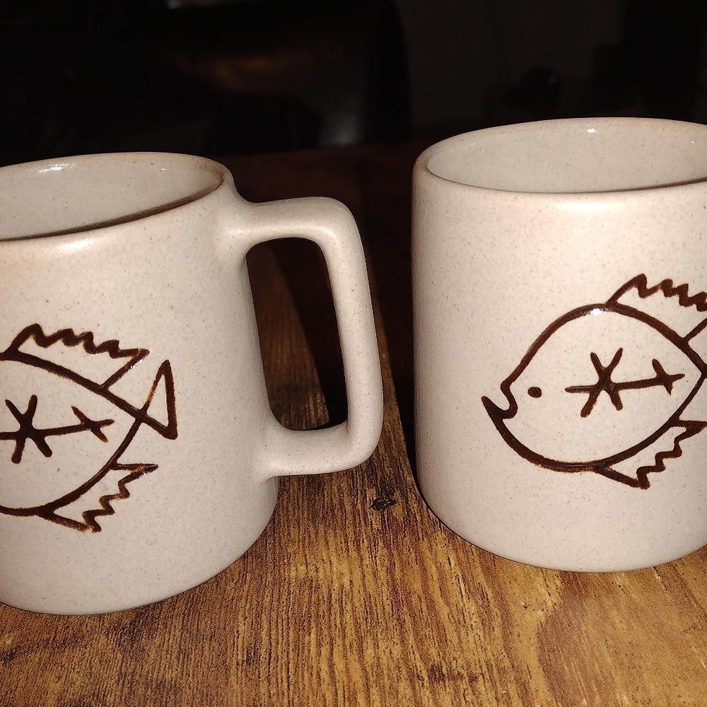 Pigeon Forge Pottery Fish Mug Coffee Tea Cup Tennessee